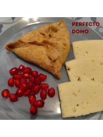 ВКУСНЯТИНА - Учпучмак с сыром и гранатовыми зернами
